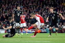 （外代(dài)二线）足球——欧冠联赛：阿森(sēn)纳胜拜仁