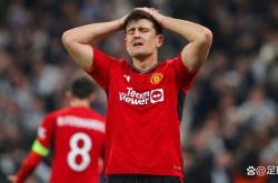 六千五百万镑的(de)回旋镖：奥斯梅恩欧冠双响，曼联悔不当初(chū)