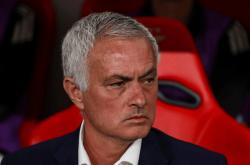 穆帅谈带領(lǐng)本菲(fēi)卡欧冠(guān)，即将对阵切尔西(xī)