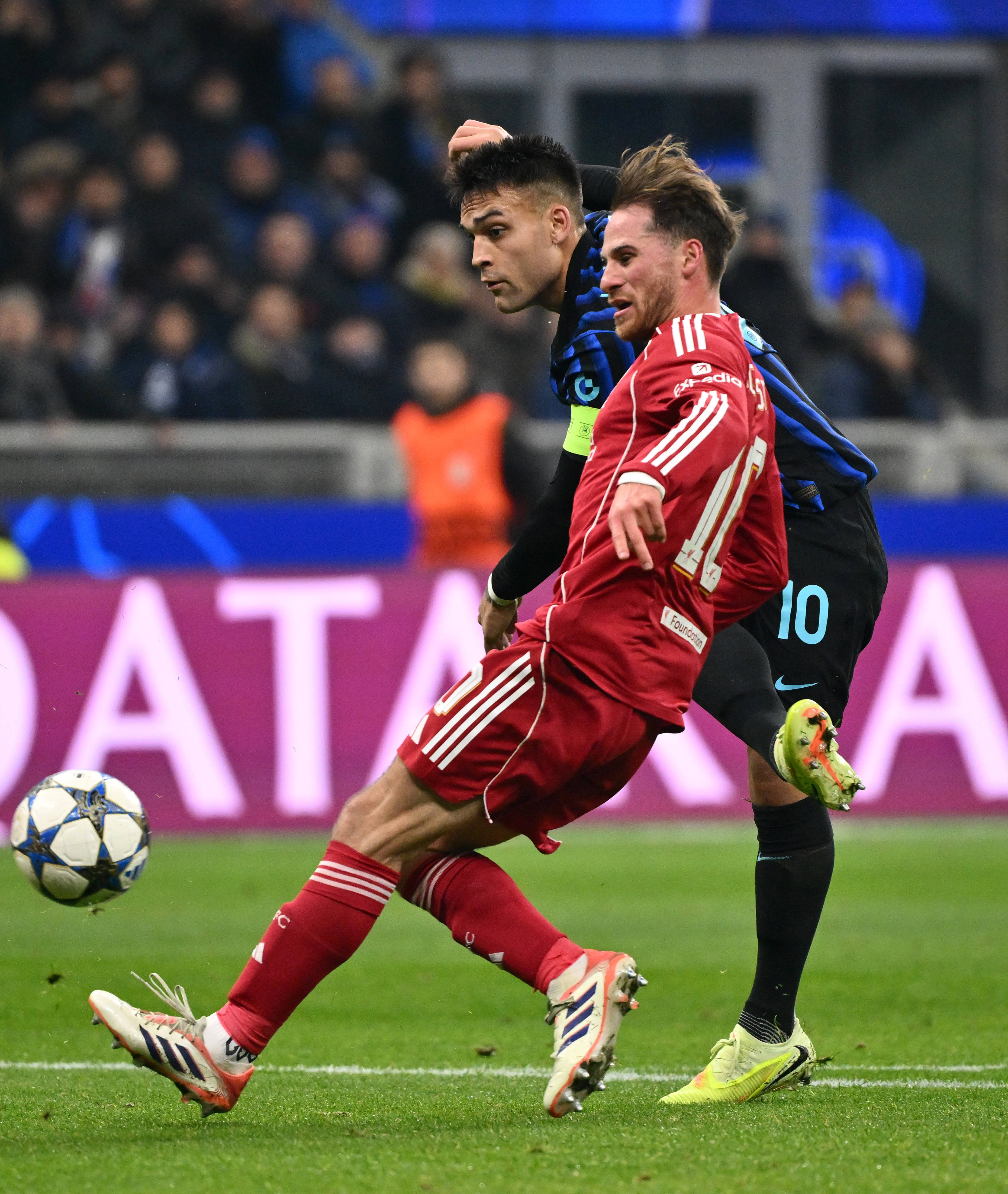 （体育）足球——欧冠：国际米兰不敌利物浦