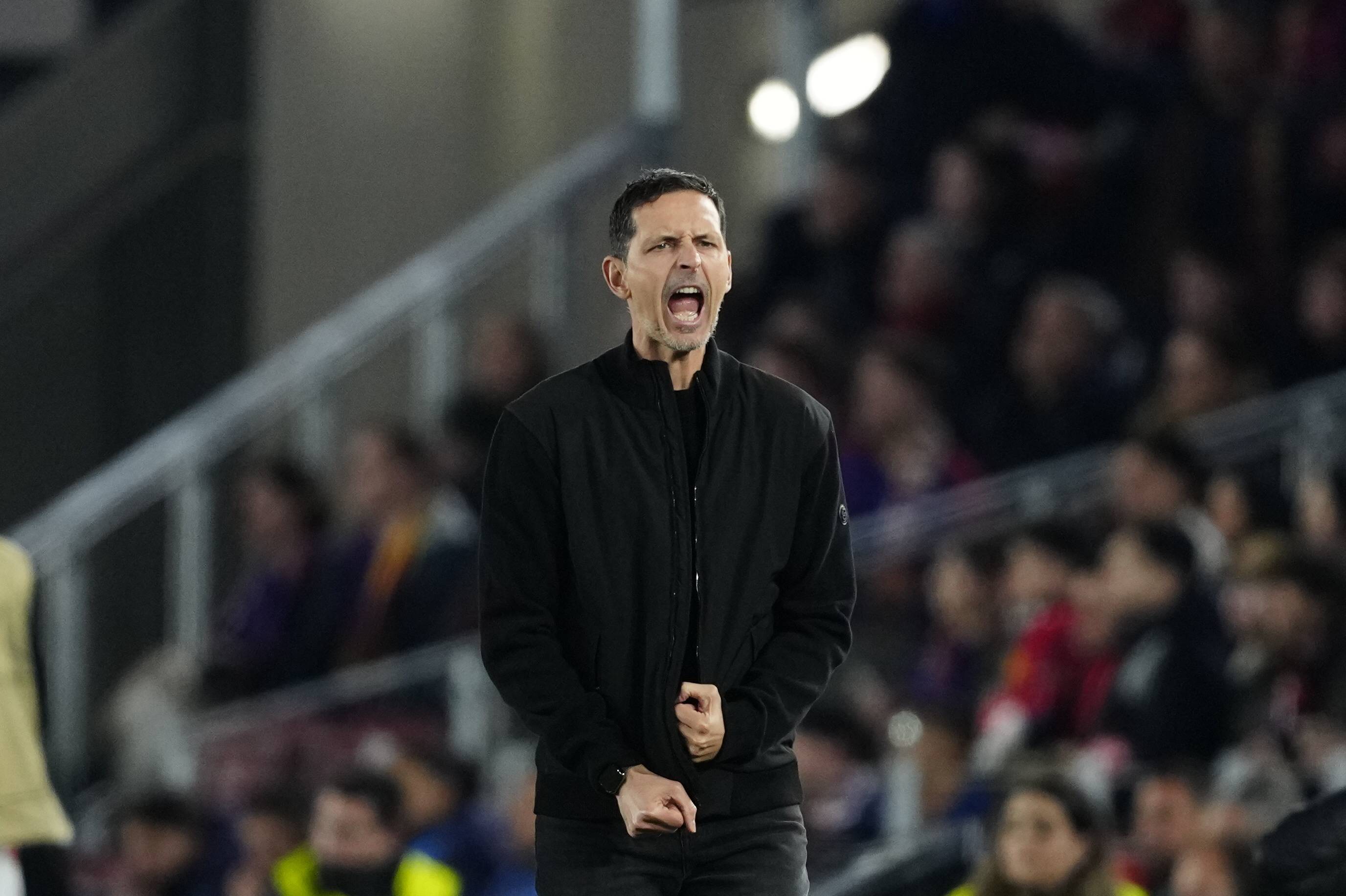 (外代二线)足球——欧冠联赛:巴萨胜法兰克福