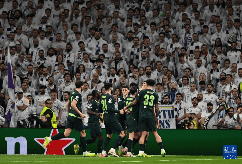 欧冠：皇马不敌曼城