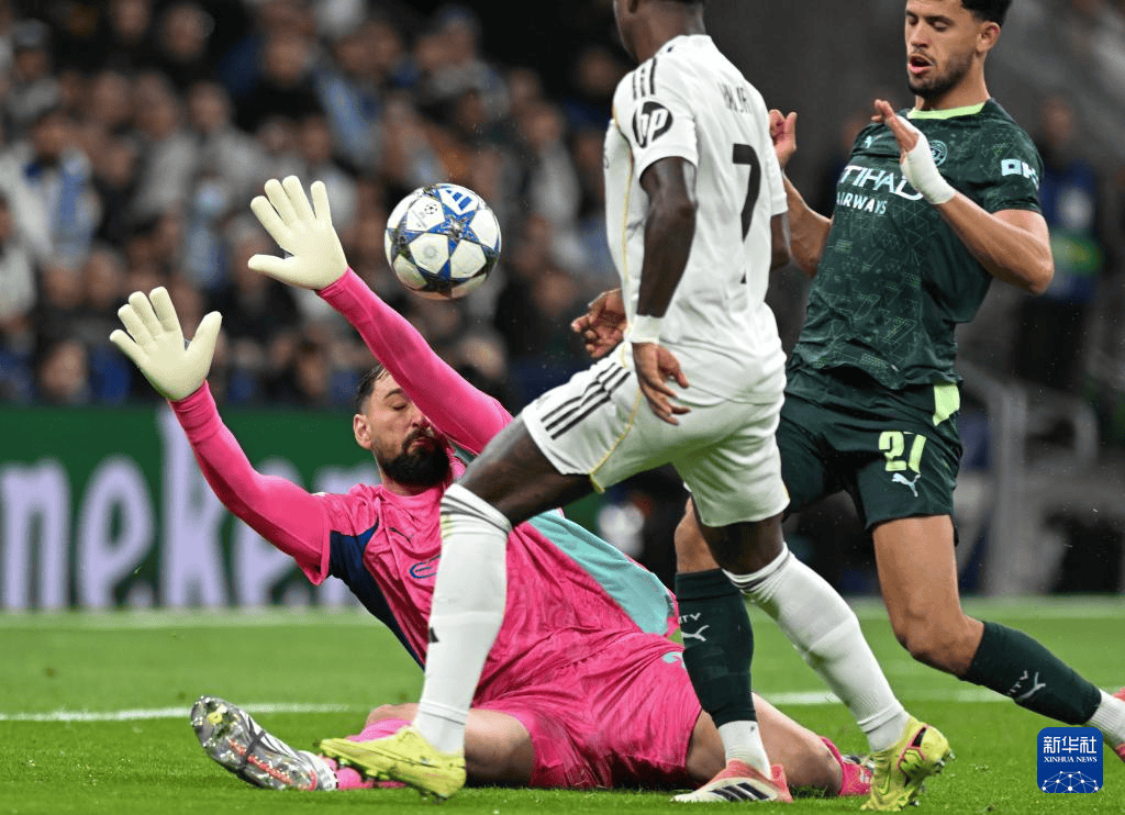 欧冠：皇马不敌曼城