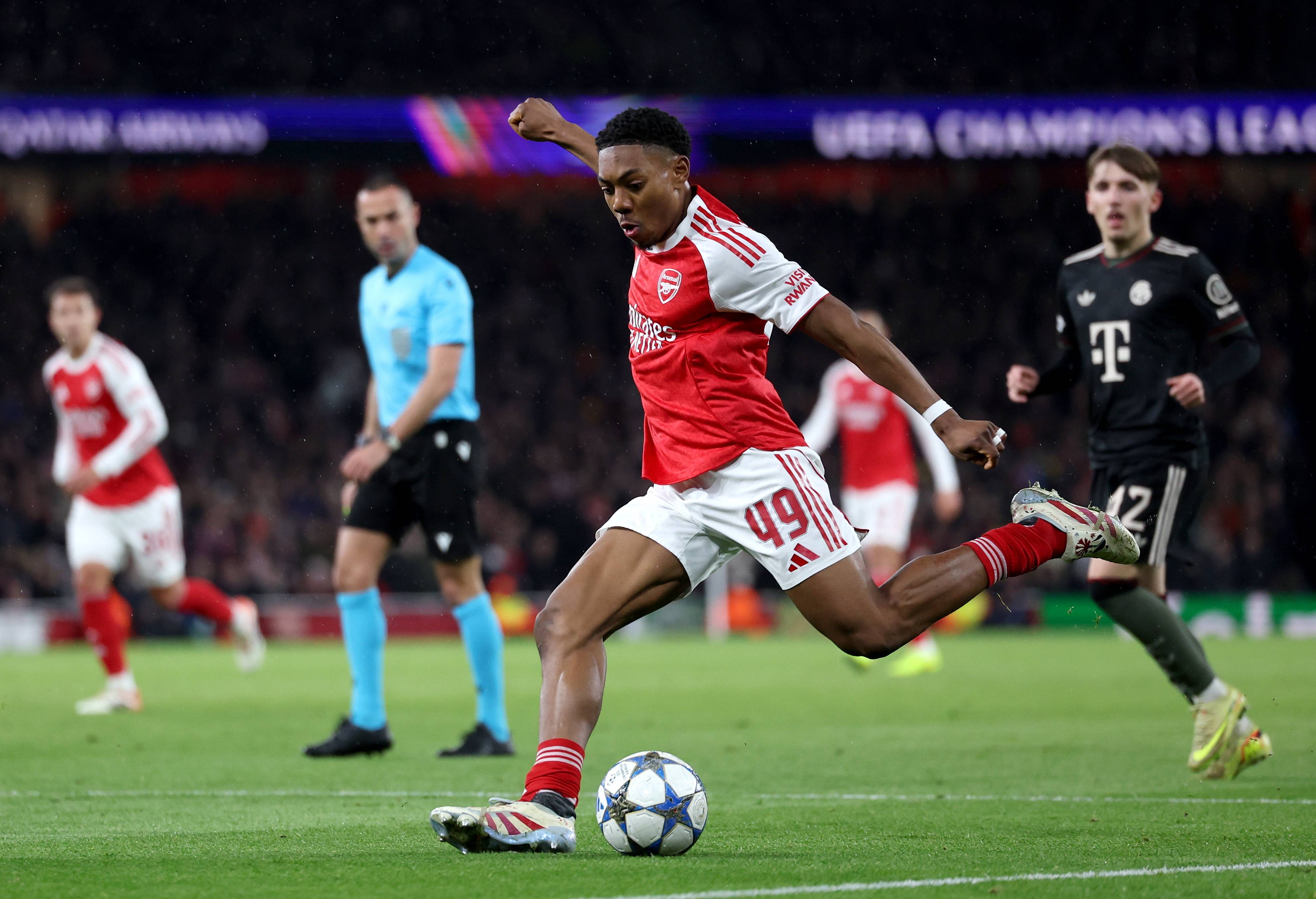 （外代二线）足球——欧冠联赛：阿森纳胜拜仁